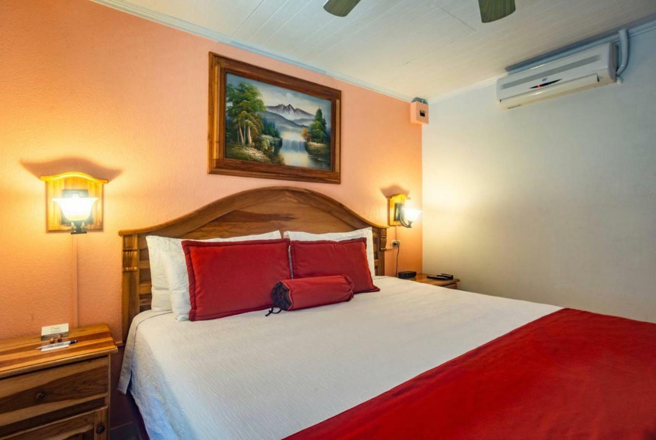 Prado Inn & Suites San Jose  Ngoại thất bức ảnh